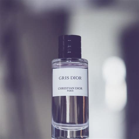 dior gris notes|gris dior ingredient.